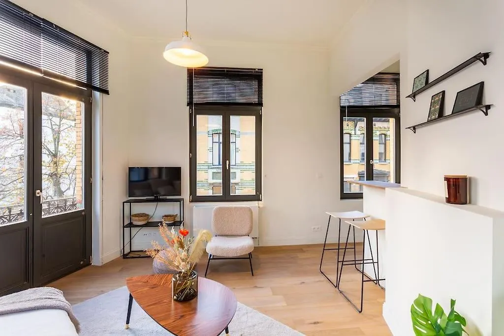 Stijlvol Hoek Appartement Antwerp Apartment