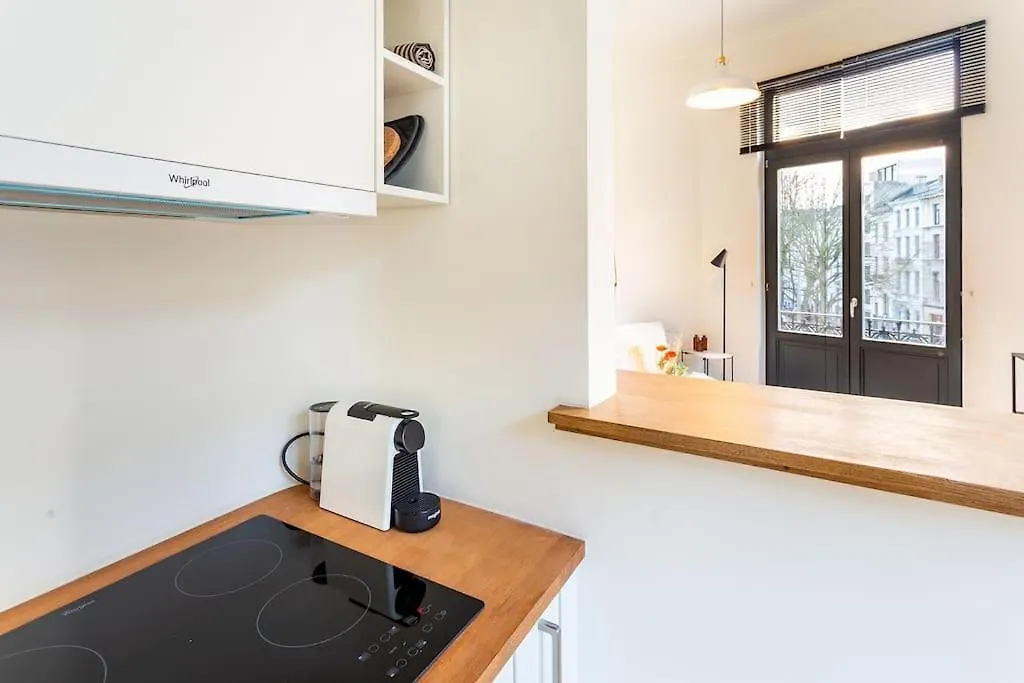Stijlvol Hoek Appartement Antwerp Belgium